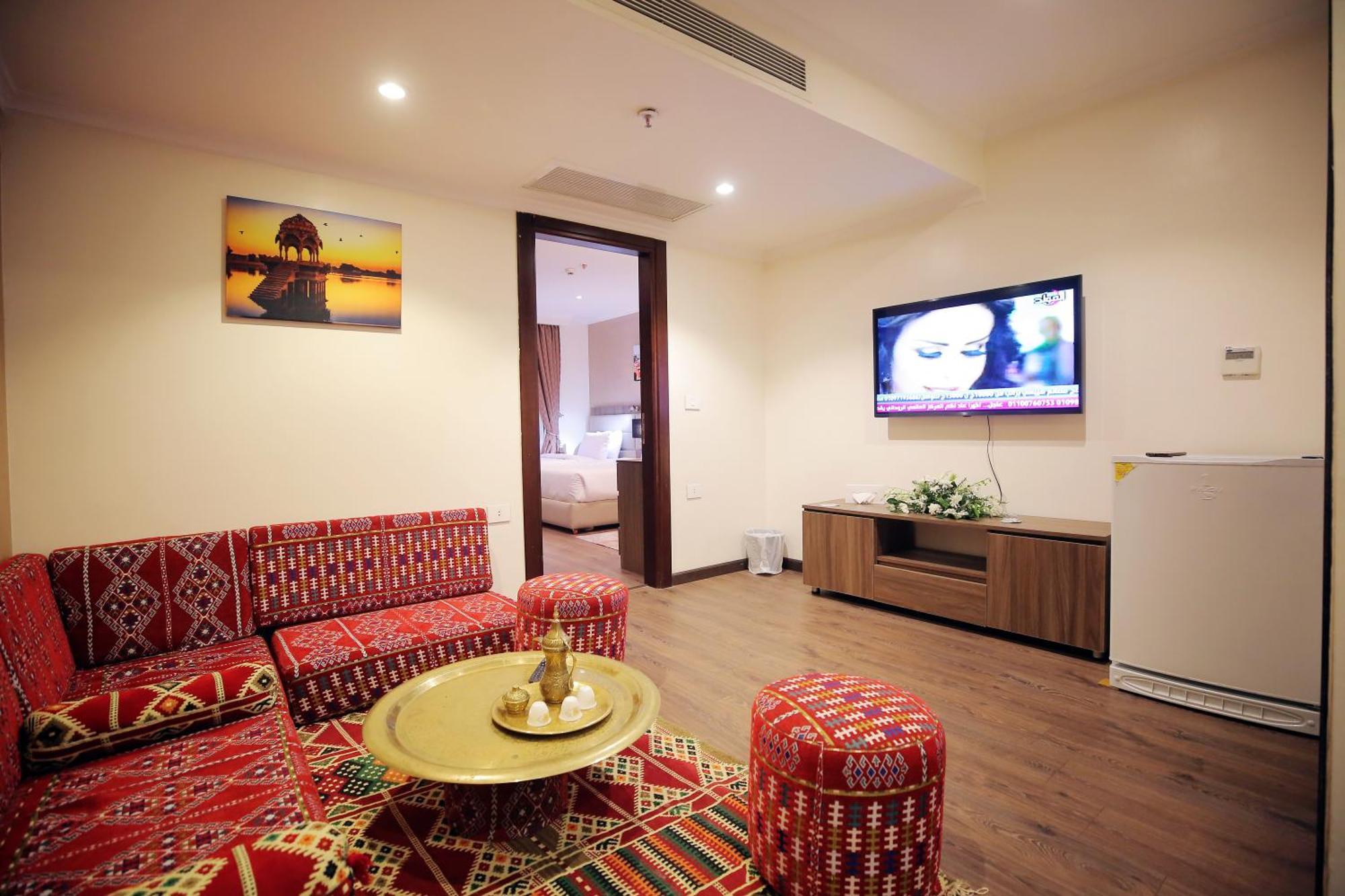 Cairo Taj Hotels & Suites - Dokki Buitenkant foto