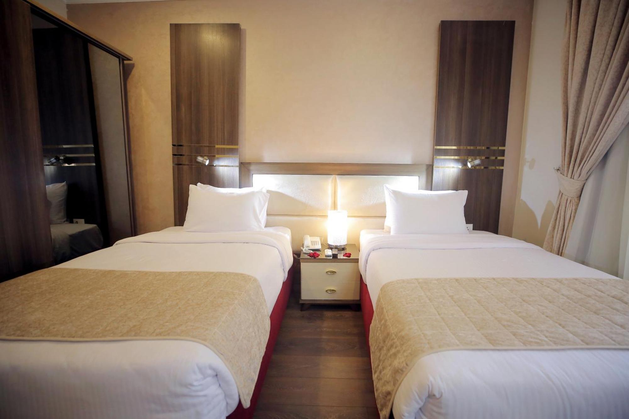 Cairo Taj Hotels & Suites - Dokki Buitenkant foto