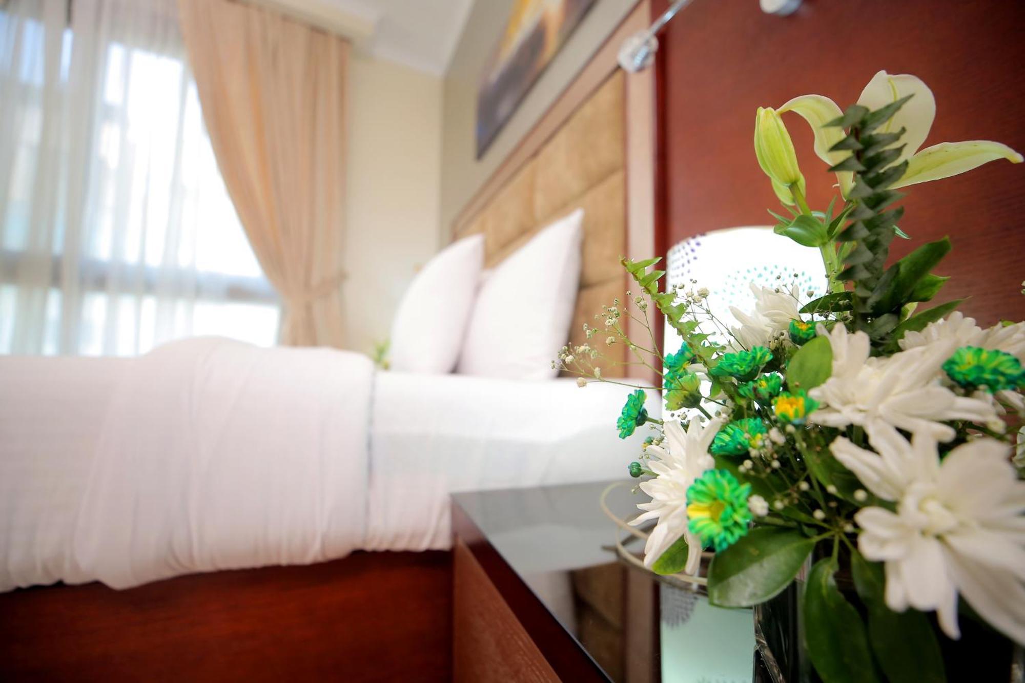Cairo Taj Hotels & Suites - Dokki Buitenkant foto