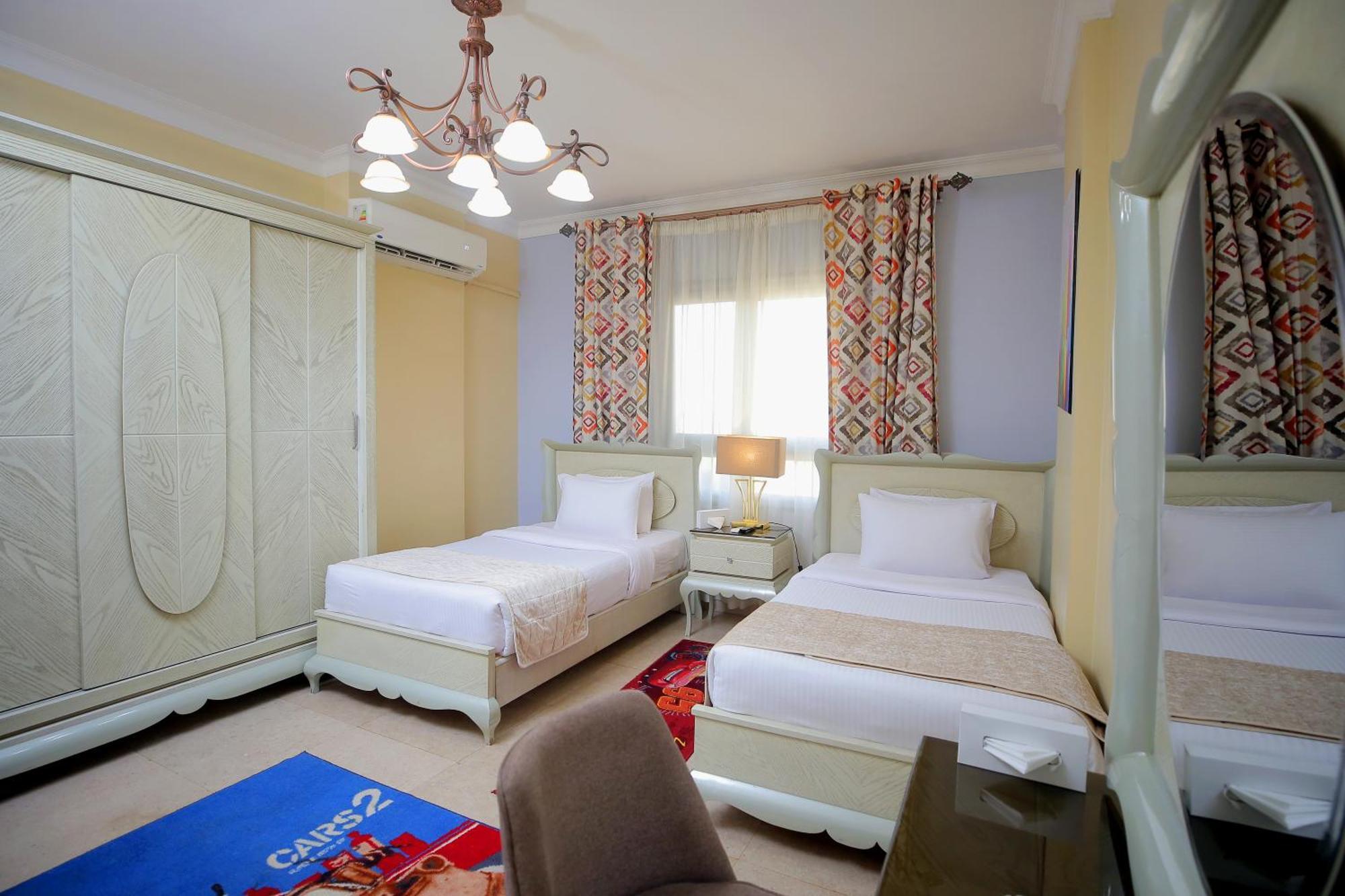Cairo Taj Hotels & Suites - Dokki Buitenkant foto